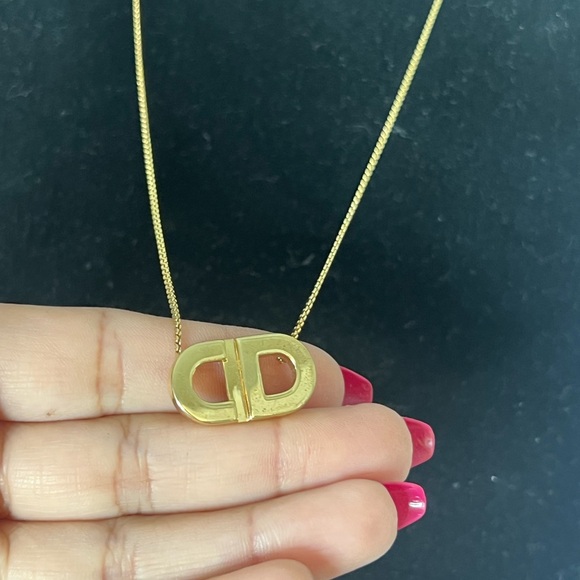 🔥🔥 Christian DIOR necklace - Picture 5 of 5